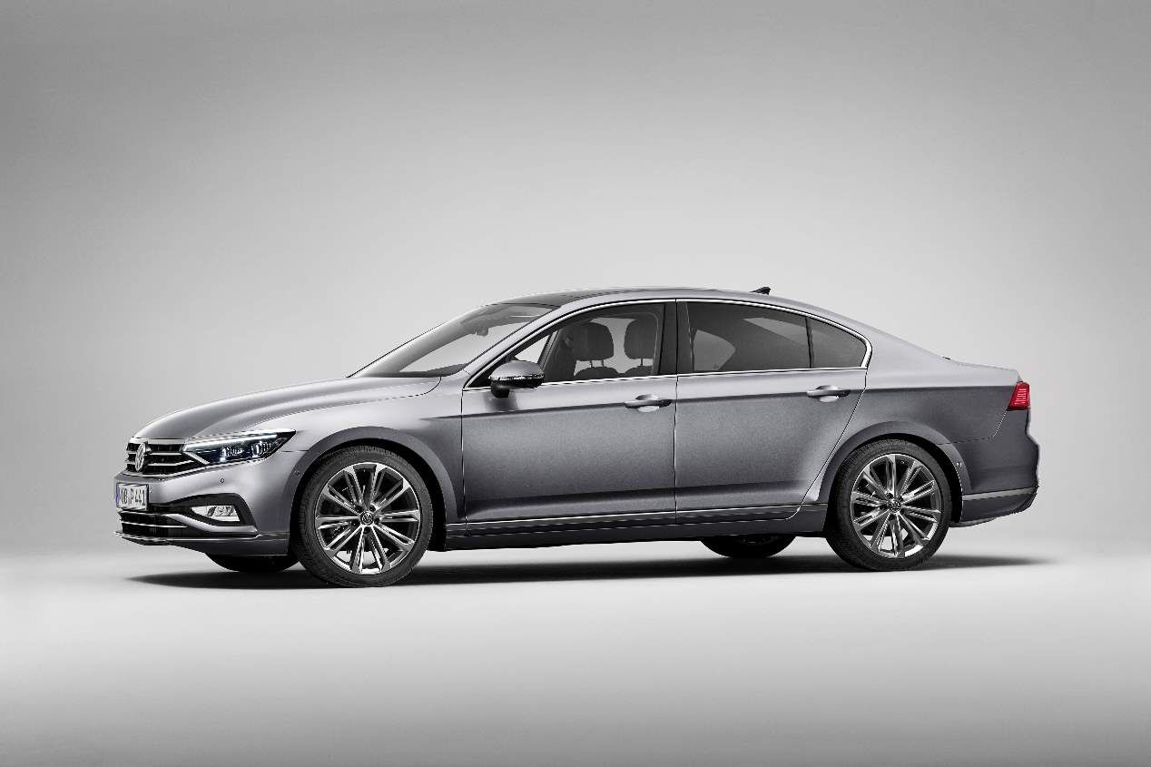 Las mejores berlinas de 2019, en fotos: Passat, Superb, A4, Mondeo...