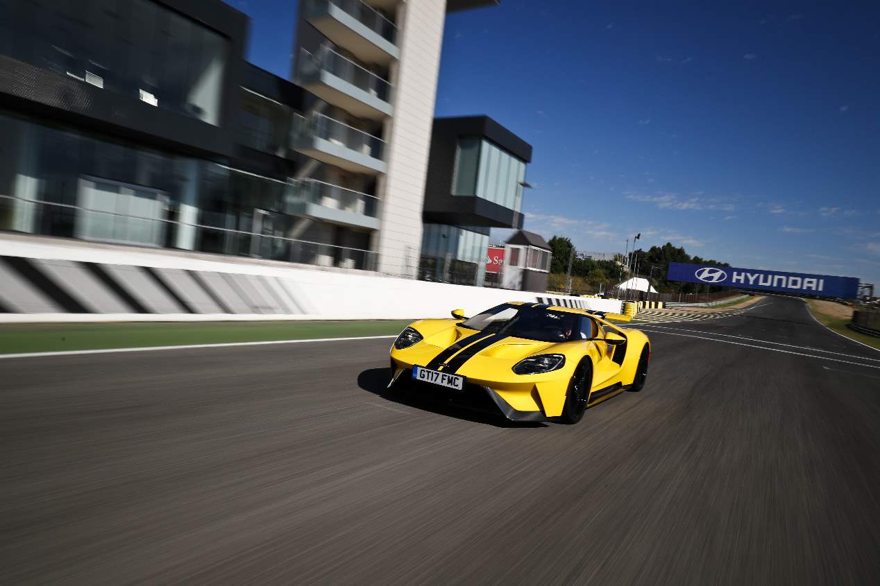 A prueba el Ford GT, uno de los mejores deportivos de siempre