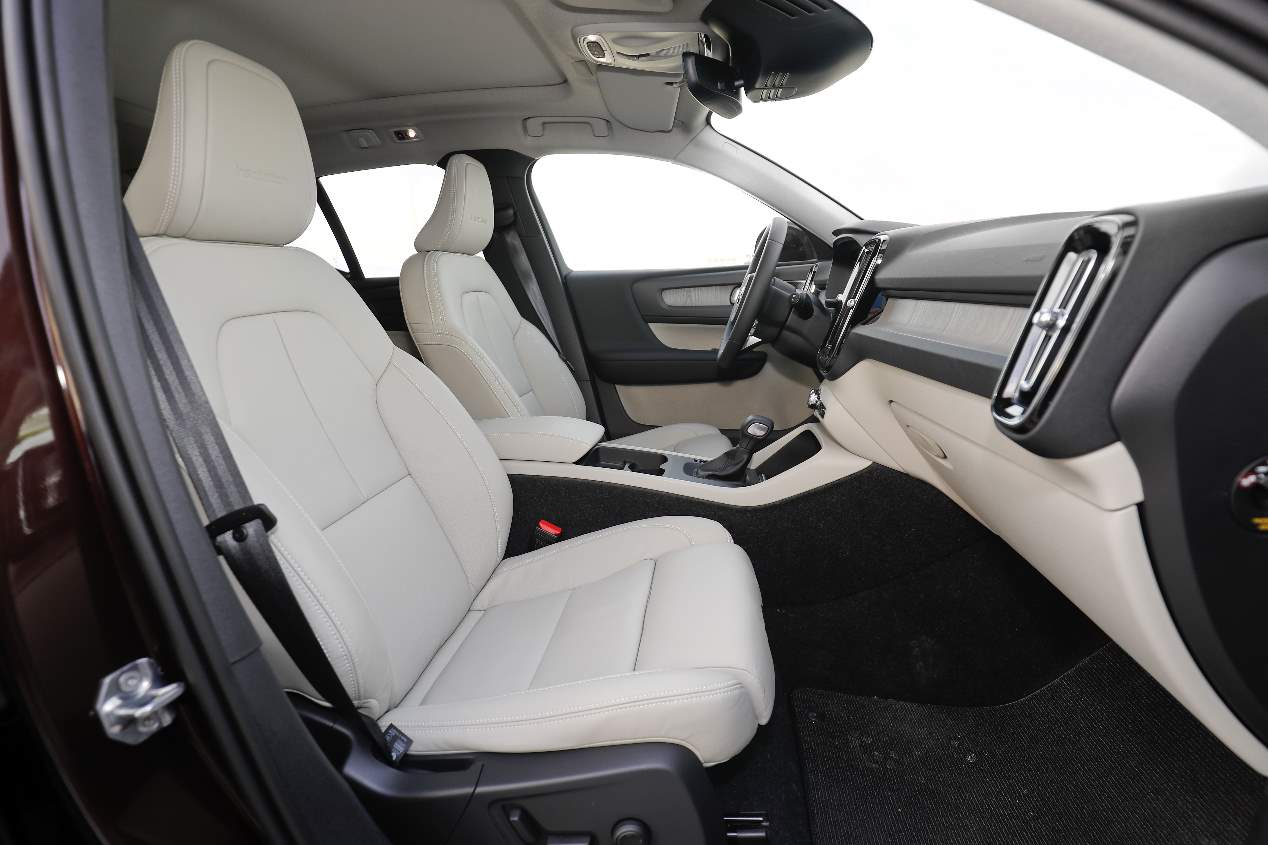 Comparativa SUV: Audi Q3, BMW X1 y Volvo XC40