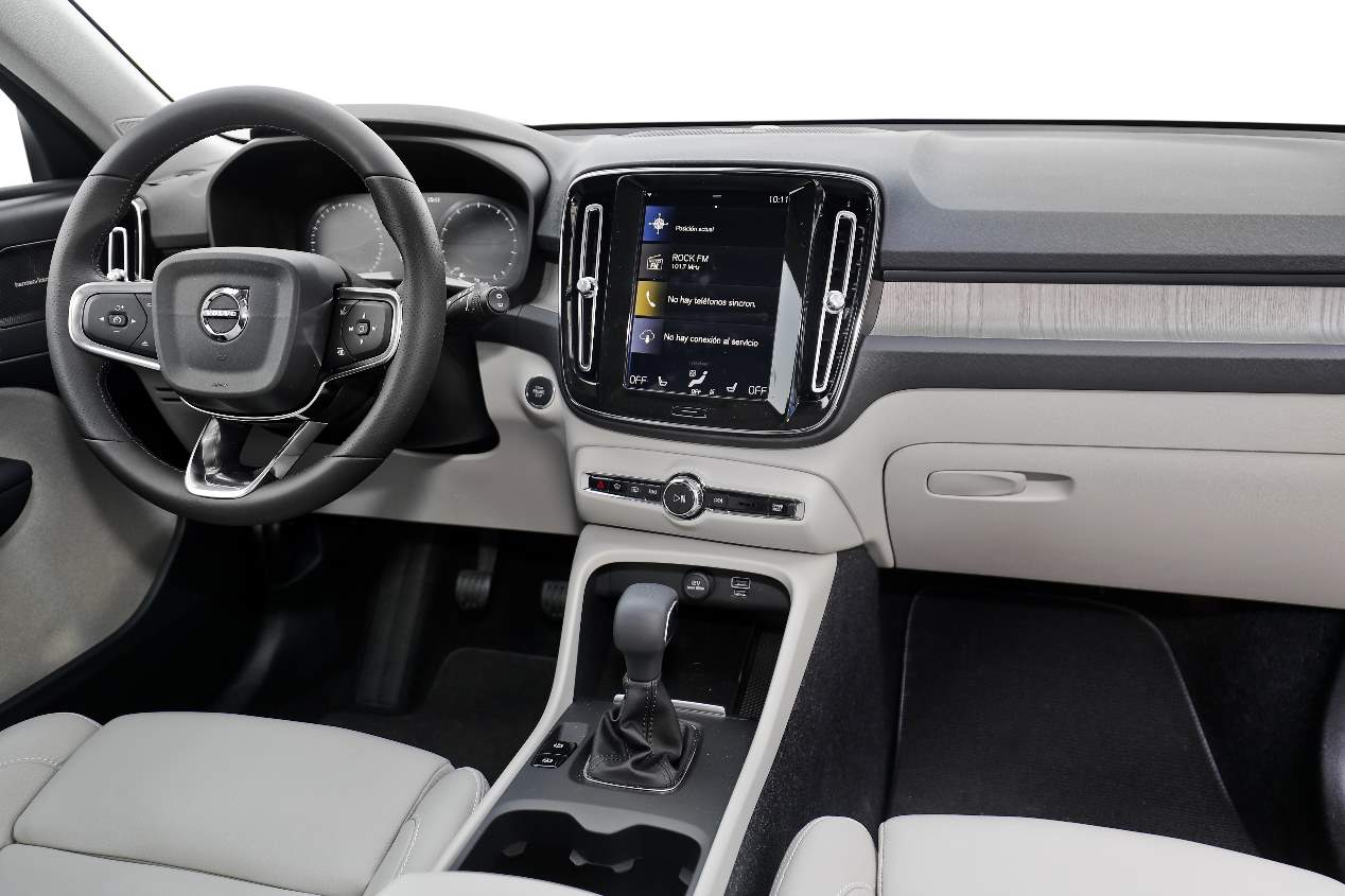 Comparativa SUV: Audi Q3, BMW X1 y Volvo XC40