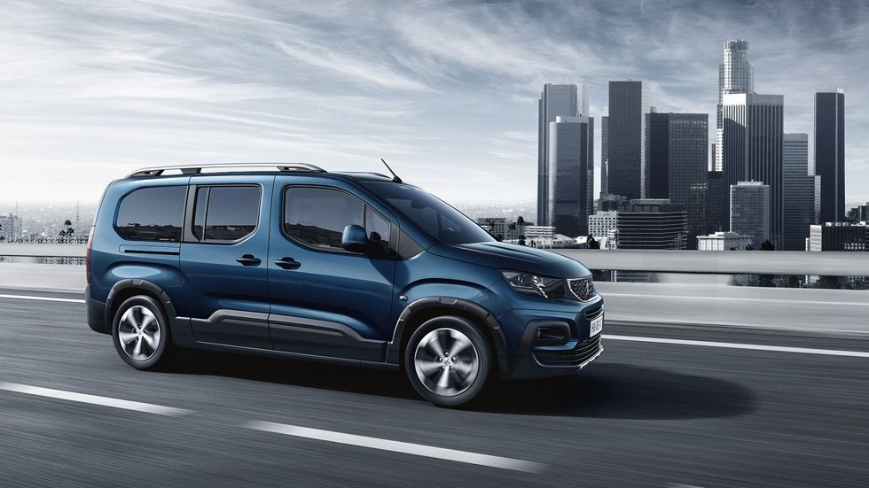 Peugeot Rifter Long, siete plazas para una furgoneta de estética SUV