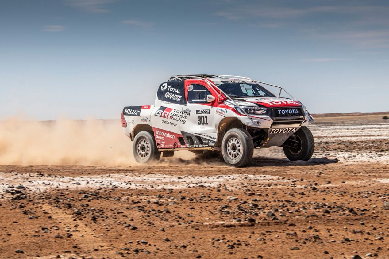 Las primeras imágenes de Alonso probando el Toyota del Dakar