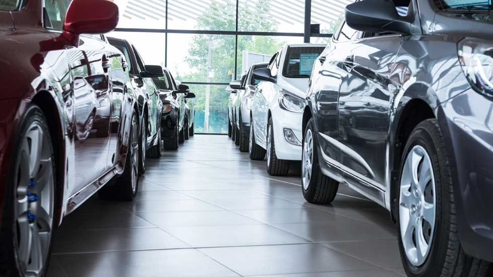 Los concesionarios de coches facturan más… pero son menos rentables