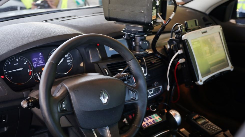 Coches camuflados vigilarán en carretera las distracciones al volante