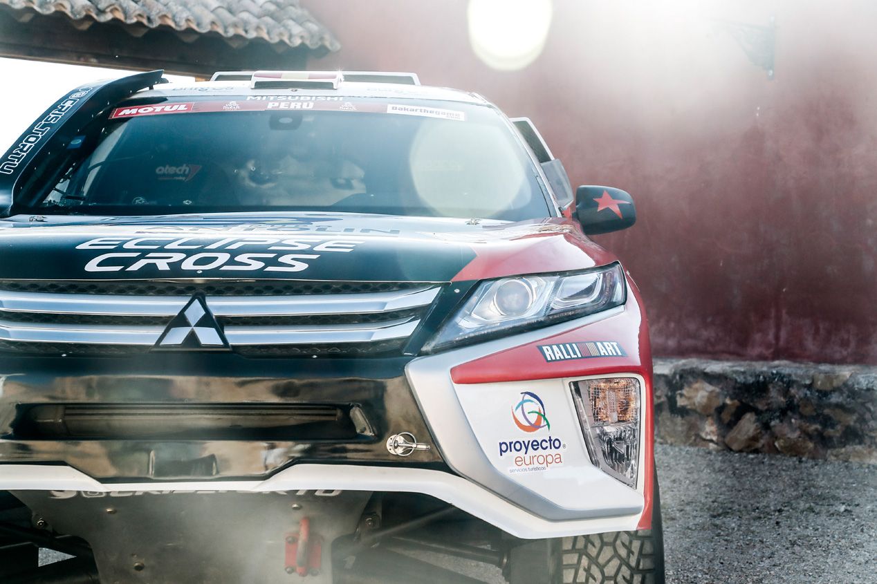 Probamos el Mitsubishi Eclipse Cross Proto del Dakar 2019