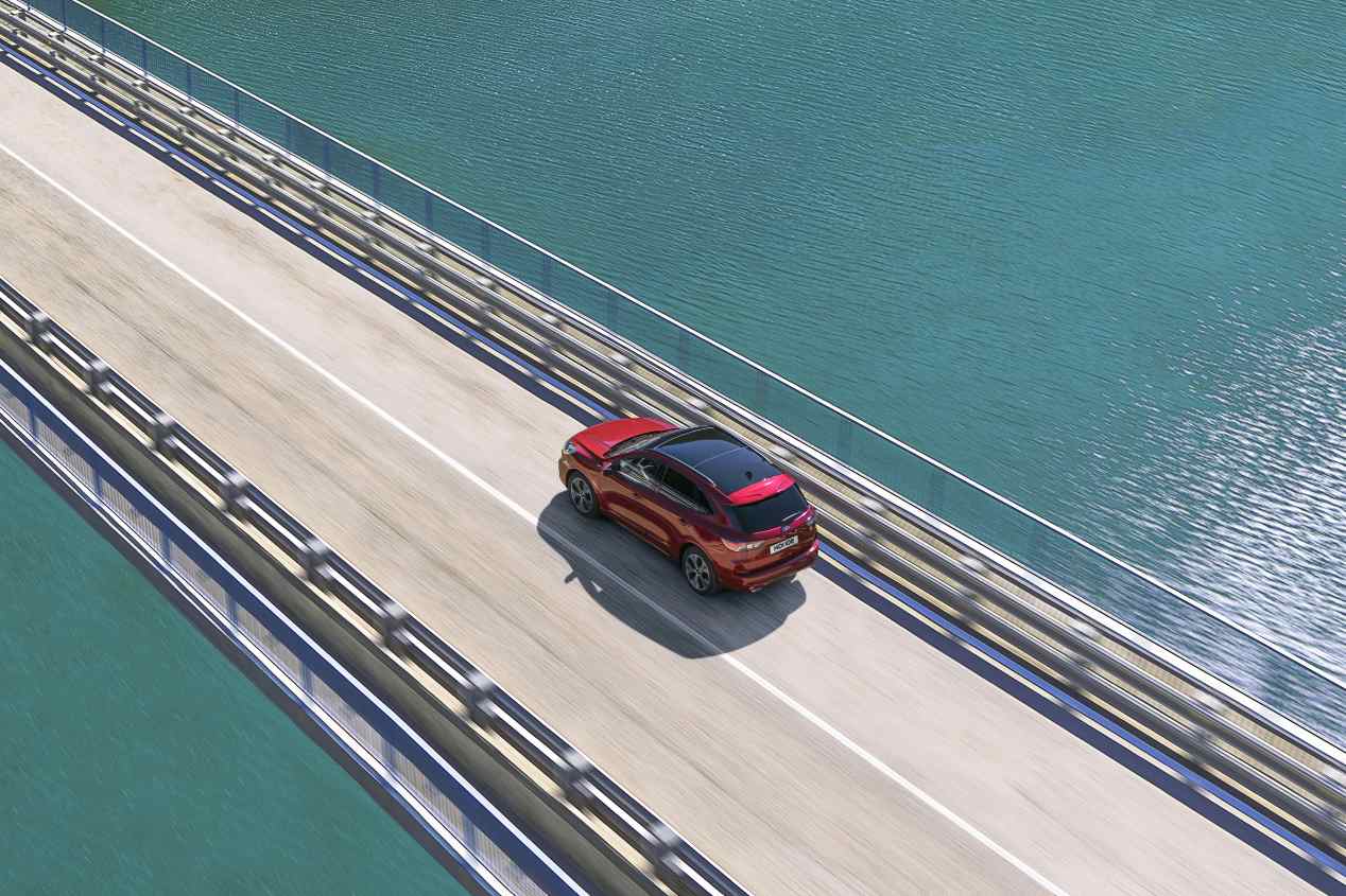 Ford Kuga 2019: todas las fotos oficiales del nuevo SUV compacto
