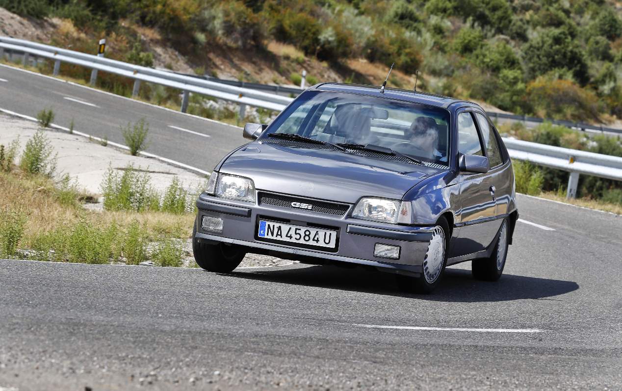 El Opel Kadett GSI (1984¬-1991), en fotos