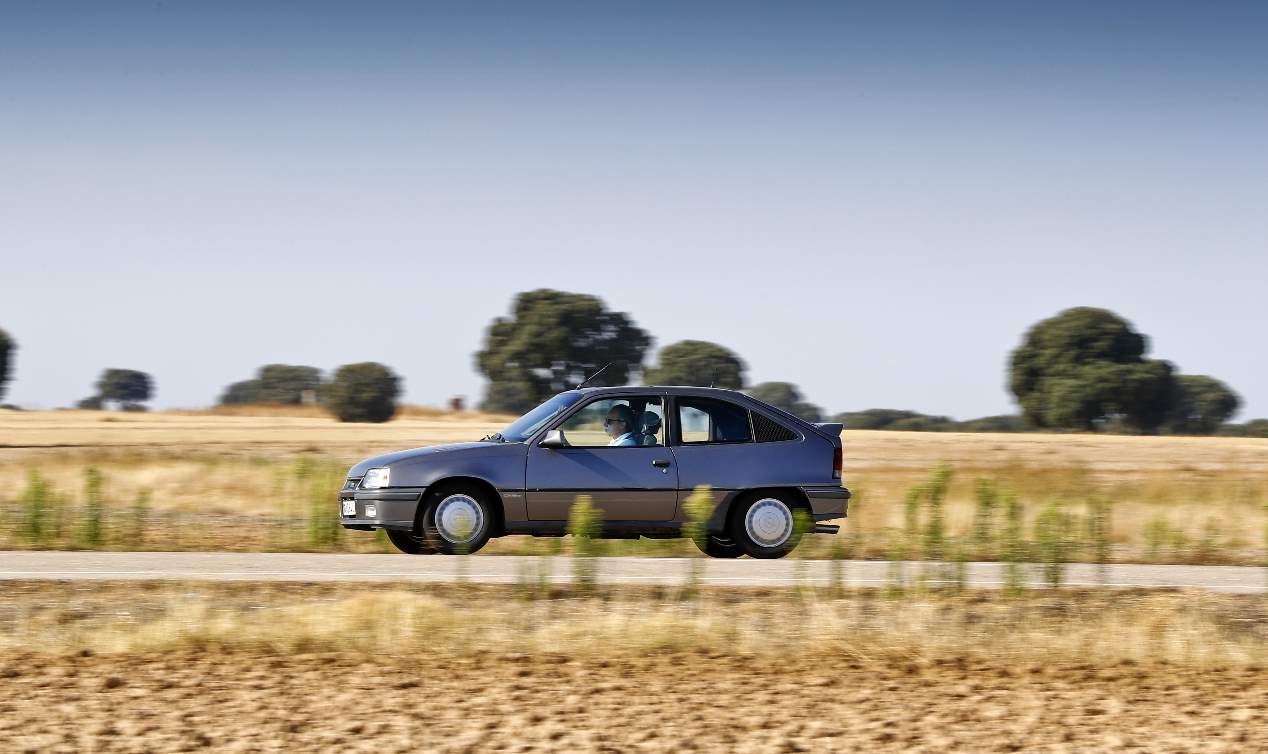 El Opel Kadett GSI (1984¬-1991), en fotos