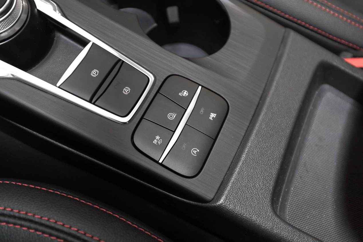 Ford Kuga 2019: todas las fotos oficiales del nuevo SUV compacto
