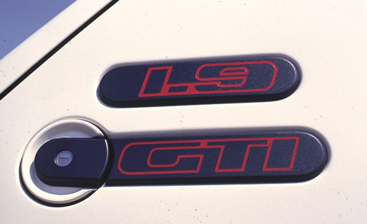 Pequeño pero matón: así era el Peugeot 205 GTI 1.9 130 CV