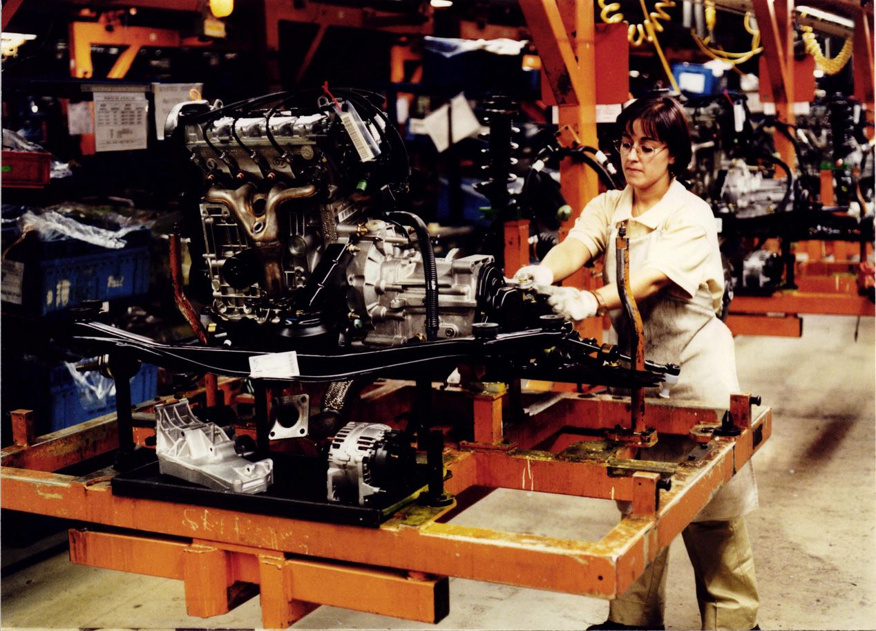 50 años de historia en Seat: así se fabricaban y fabrican sus coches