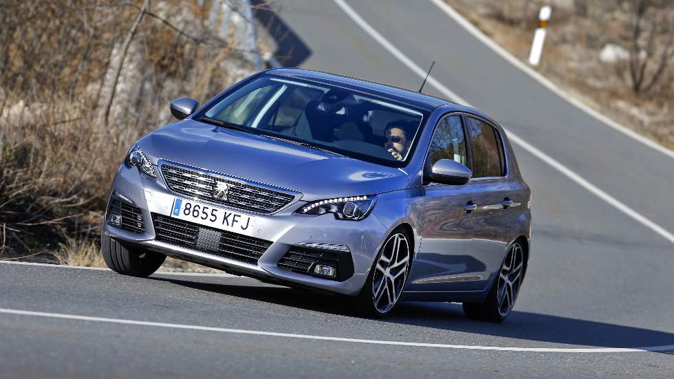 Peugeot 308 1.5 BlueHDi 2019: vuelve el cambio automático de 6 marchas al Diesel