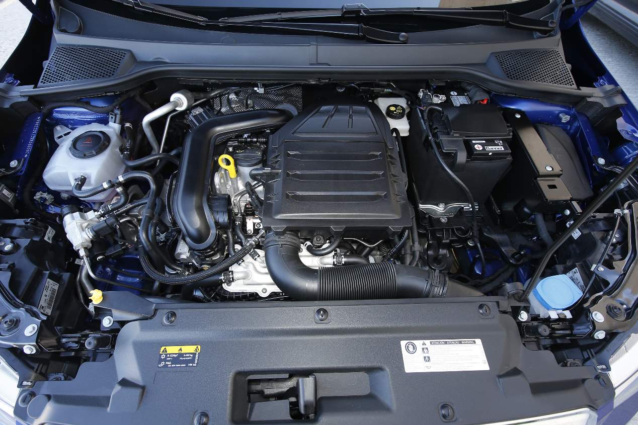 A prueba el Seat Arona TGI, el primer SUV del mundo híbrido de gas GNC y gasolina