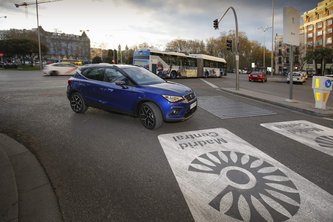 A prueba el Seat Arona TGI, el primer SUV del mundo híbrido de gas GNC y gasolina