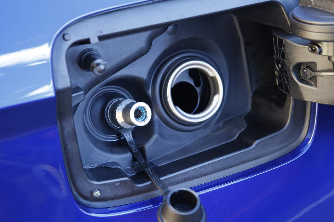 A prueba el Seat Arona TGI, el primer SUV del mundo híbrido de gas GNC y gasolina
