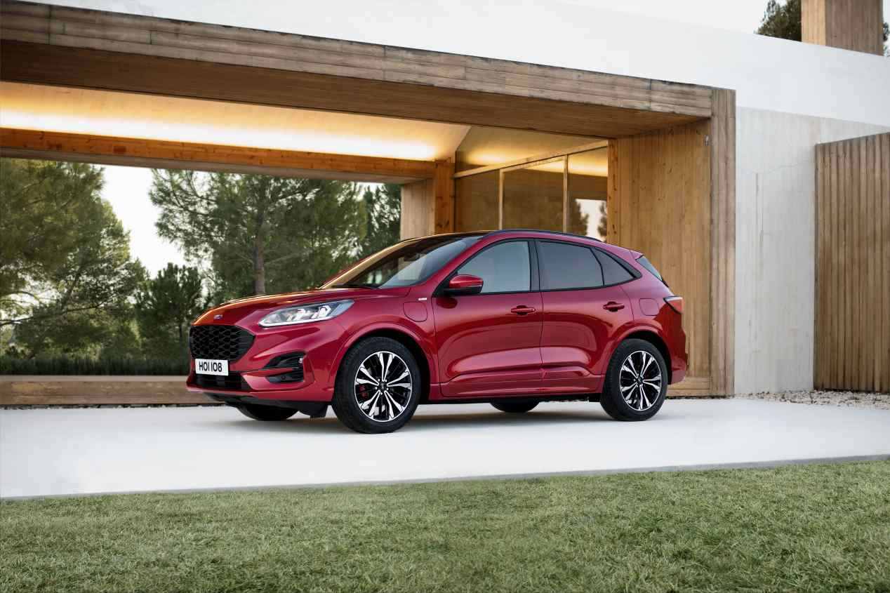 Todas las novedades de coches y SUV que se presentan este mes 