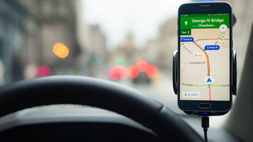Google Maps, además de avisar de radares, distinguirá atascos de accidentes