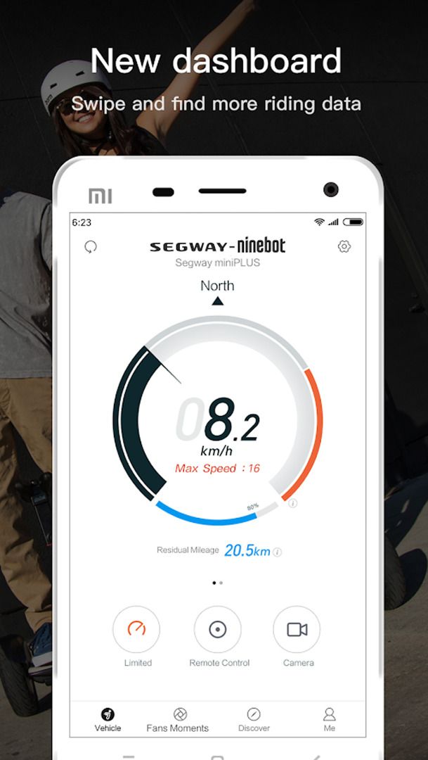 Al manillar del patinete eléctrico de Seat, el eXS KickScooter