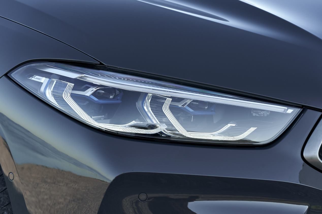 BMW M850i xDrive Cabrio: poderío tecnológico