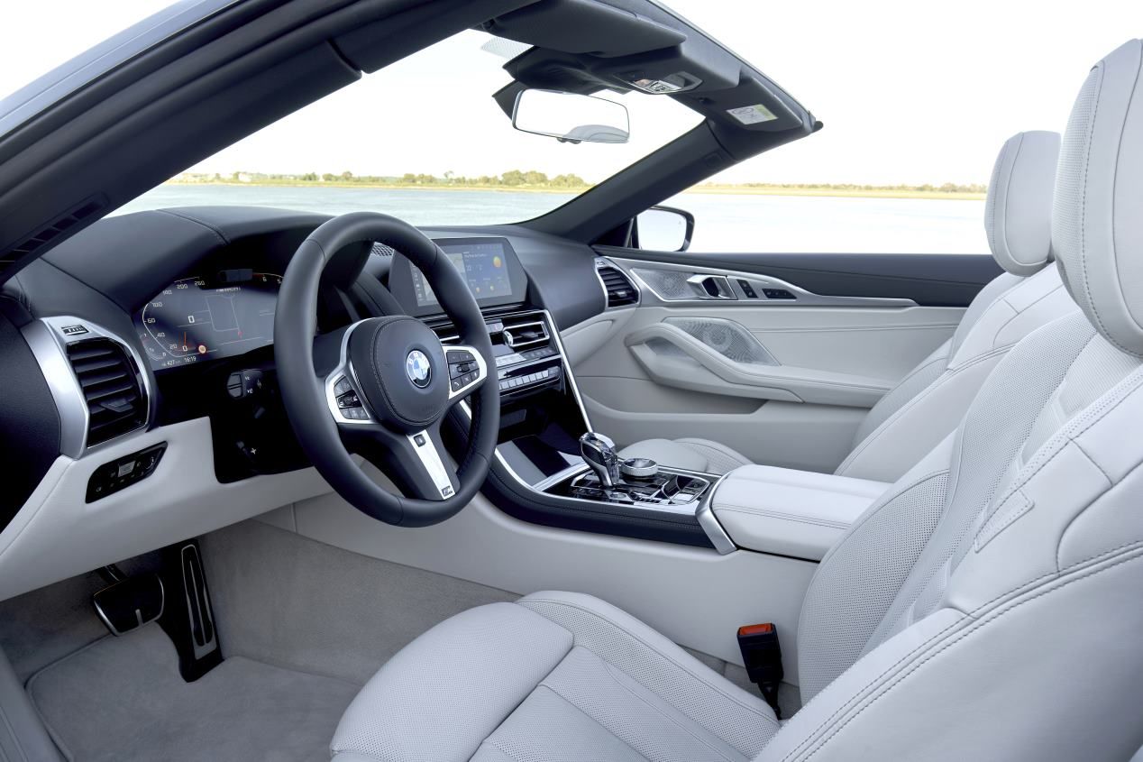 BMW M850i xDrive Cabrio: poderío tecnológico