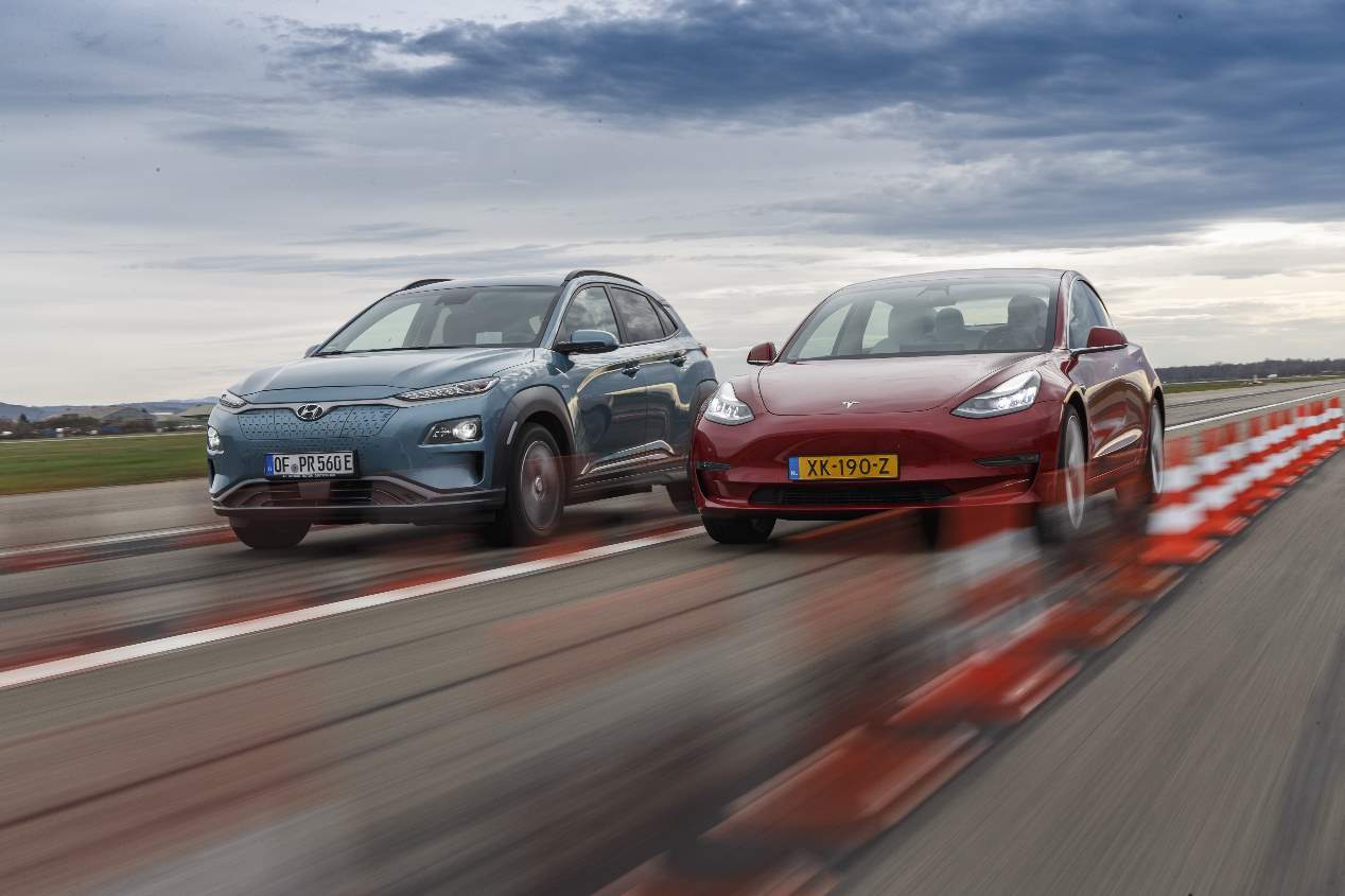 Comparativa de eléctricos: Tesla Model 3 vs Hyundai Kona EV