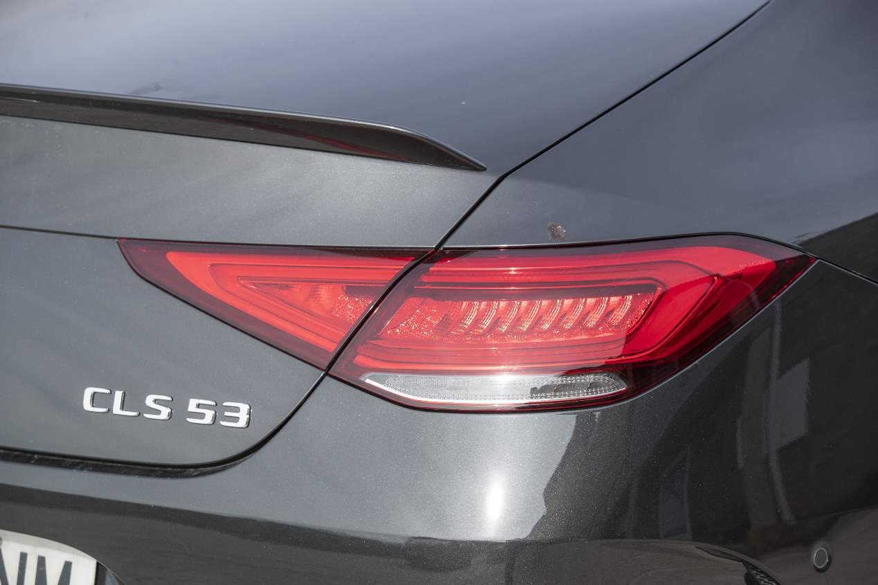 Mercedes-AMG CLS 53 vs Porsche Panamera GTS: dos berlinas deportivas, frente a frente