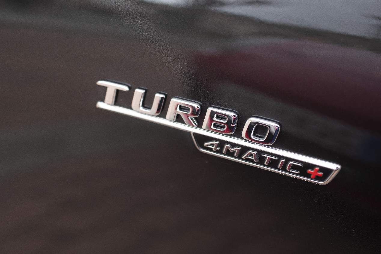 Mercedes-AMG CLS 53 vs Porsche Panamera GTS: dos berlinas deportivas, frente a frente