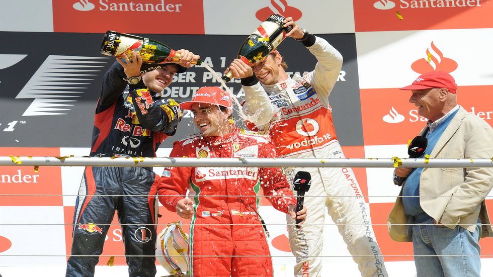 Alonso, vencedor del GP de Alemania de 2012. En el podio con Vettel y Button