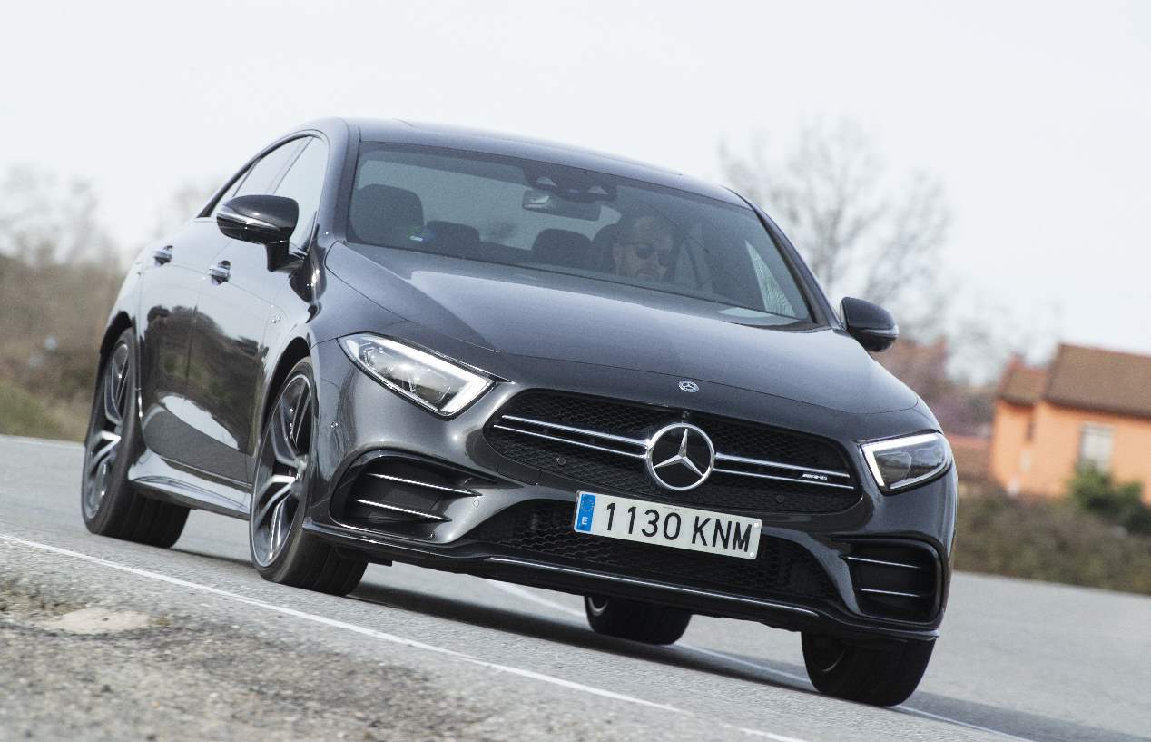 Mercedes-AMG CLS 53 vs Porsche Panamera GTS: dos berlinas deportivas, frente a frente