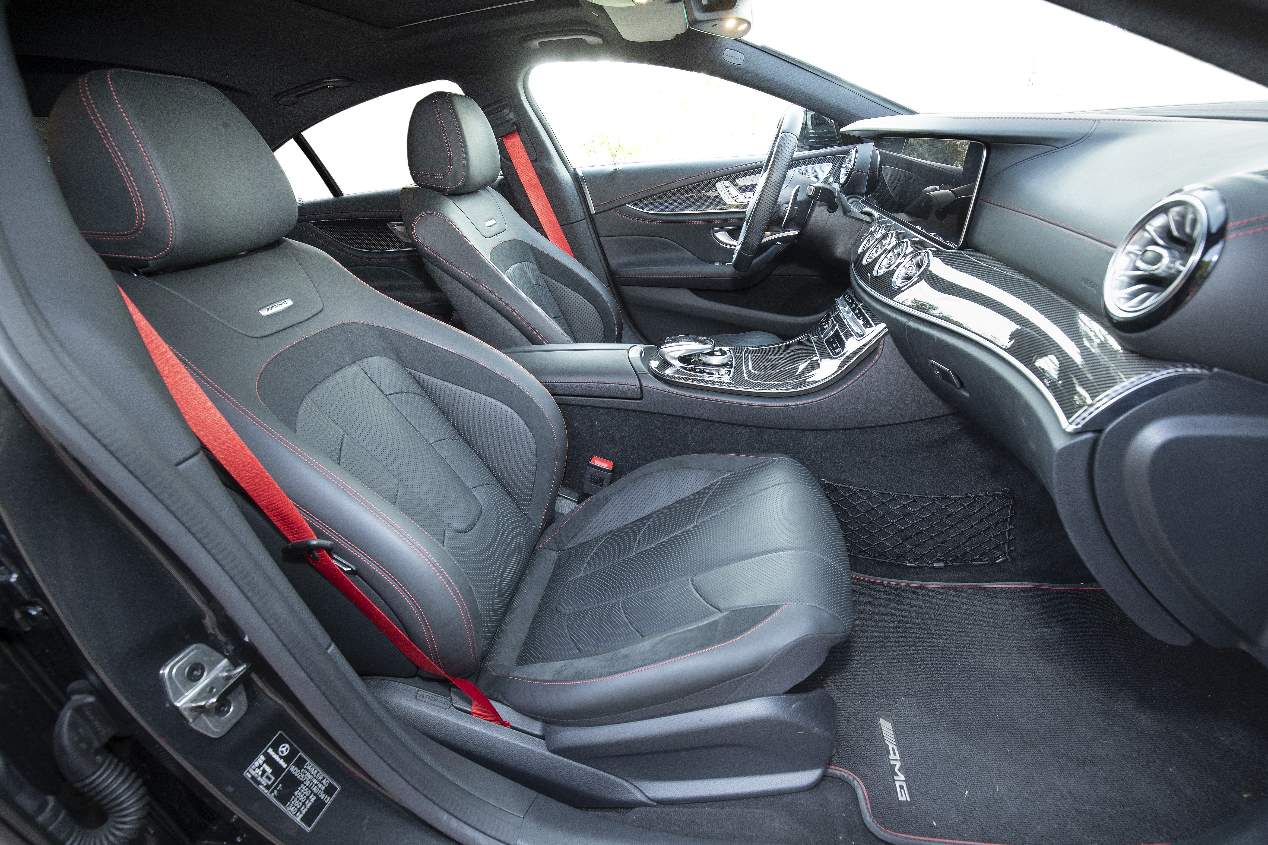 Mercedes-AMG CLS 53 vs Porsche Panamera GTS: dos berlinas deportivas, frente a frente