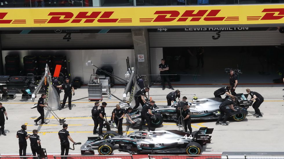 Los Mercedes hicieron los dos mejores tiempos en calificación