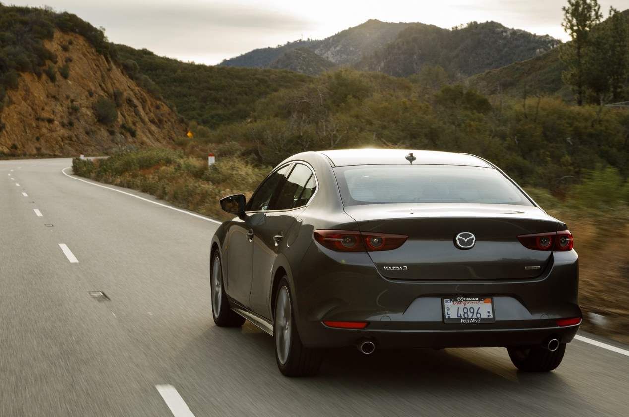 Honda y Mazda preparan nuevos modelos para los próximos meses