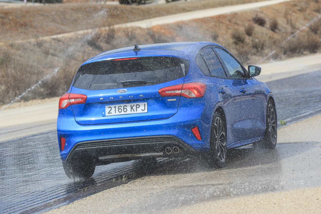 Comparativa: Renault Mégane 1.33 TCe vs Ford Focus 1.0 Ecoboost