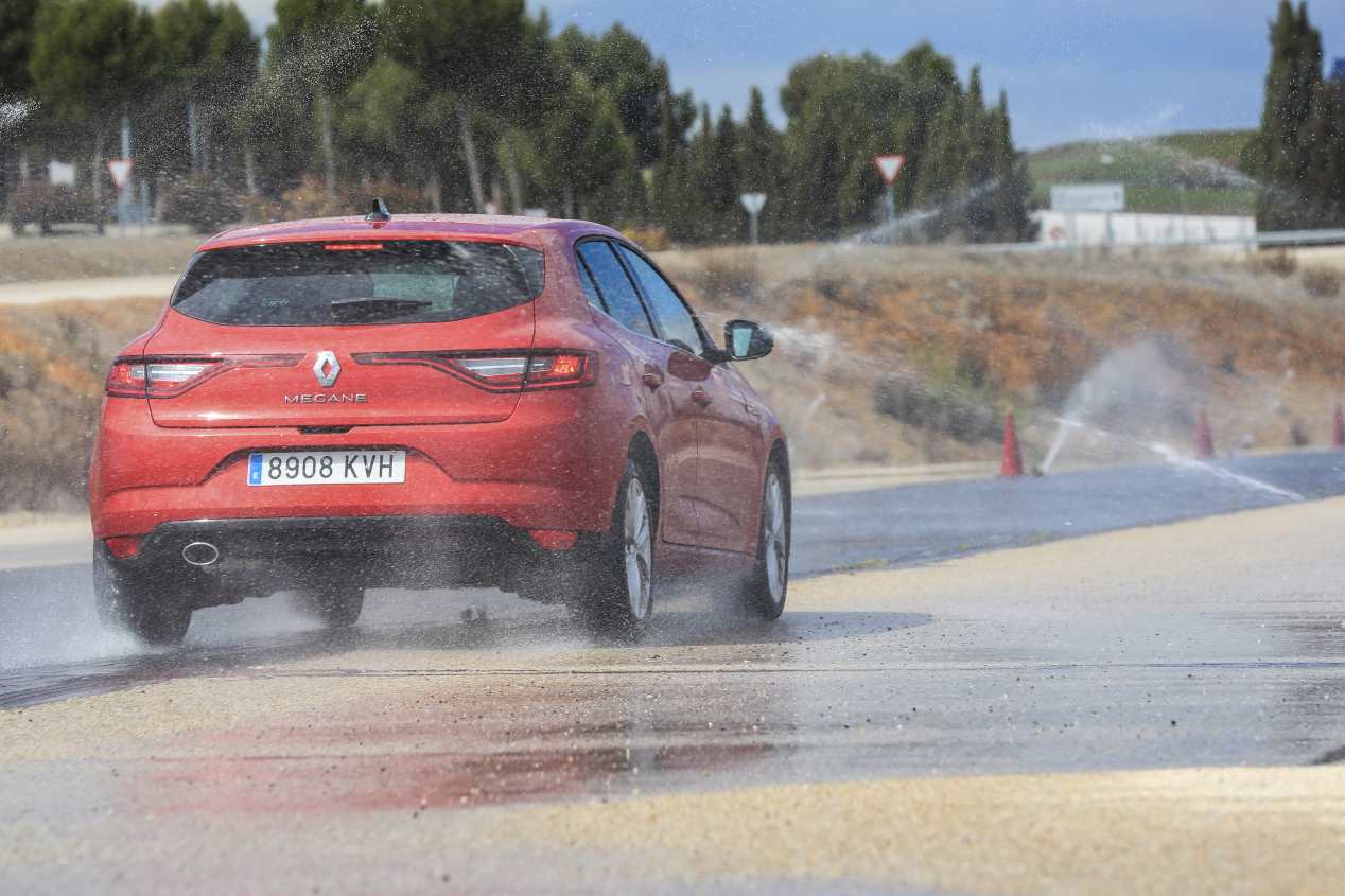 Comparativa: Renault Mégane 1.33 TCe vs Ford Focus 1.0 Ecoboost