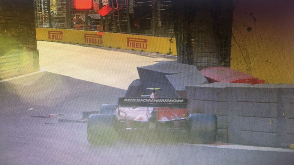 Momento del accidente de Charles Leclerc (Ferrari)