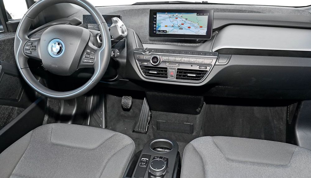 BMW i3 120 Ah, probamos su versión con mayor autonomía BMW i3 120 Ah, probamos su versión con mayor autonomía
