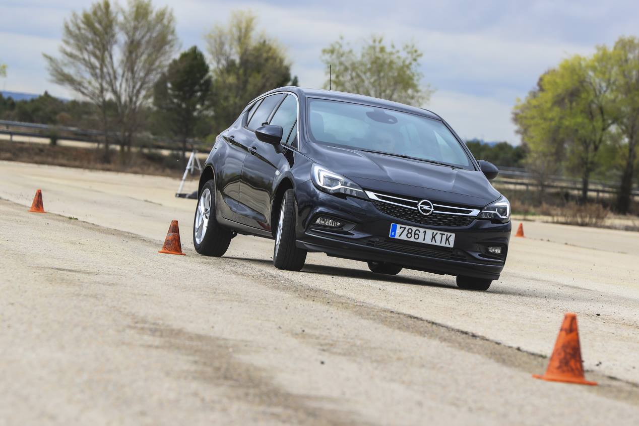 Comparativa: Seat León 1.5 EcoTSI vs Opel Astra 1.4 Turbo