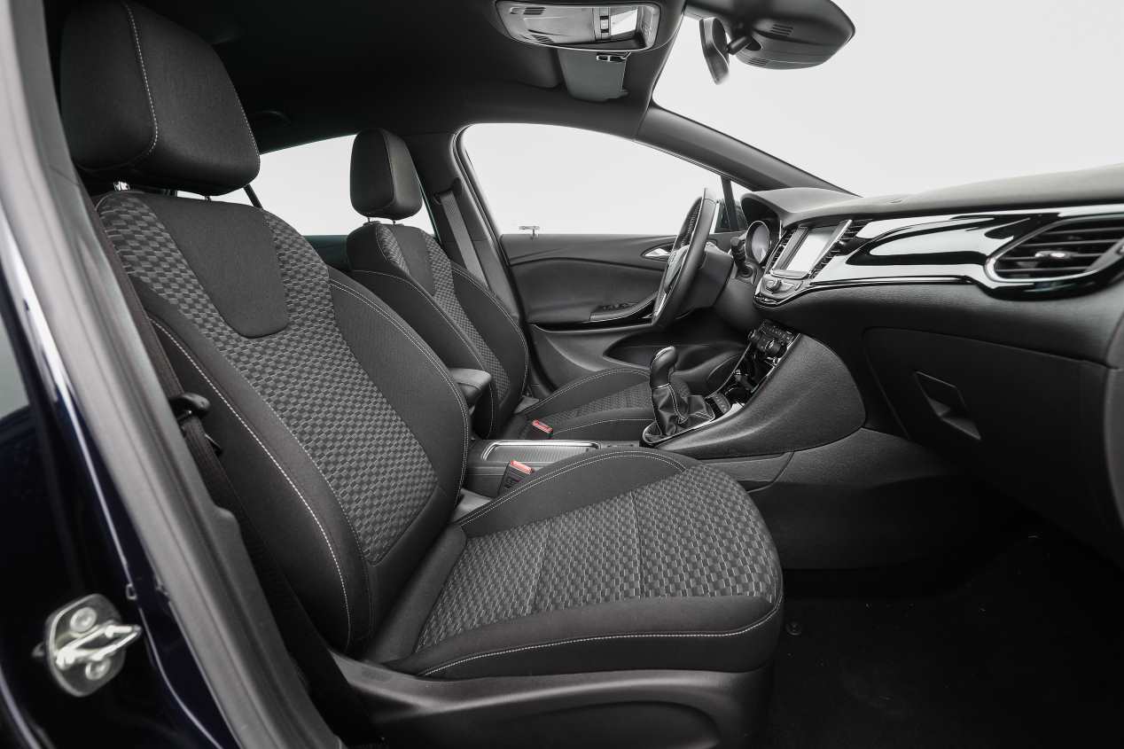 Comparativa: Seat León 1.5 EcoTSI vs Opel Astra 1.4 Turbo