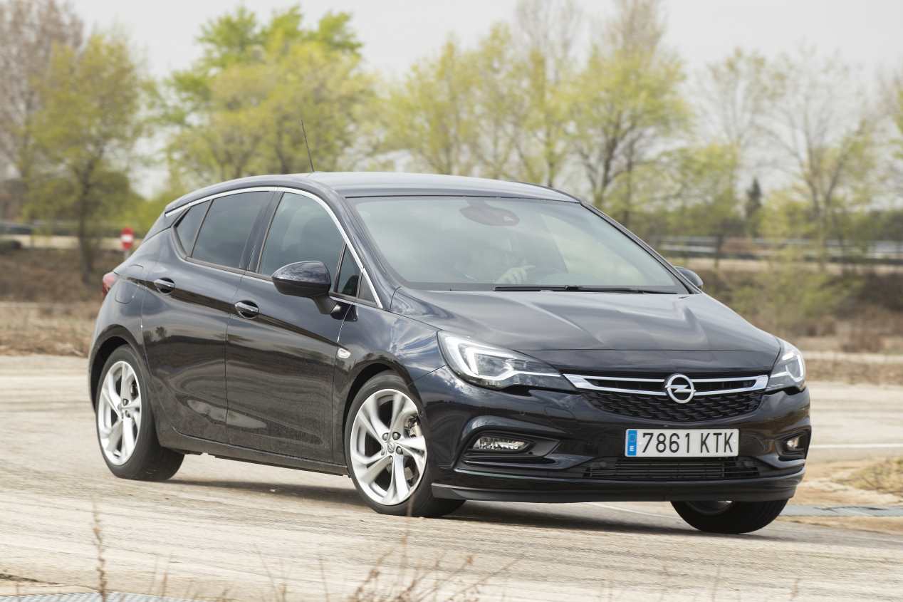 Comparativa: Seat León 1.5 EcoTSI vs Opel Astra 1.4 Turbo