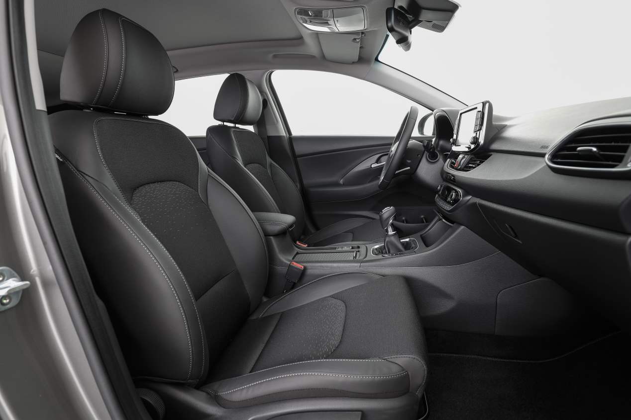 Comparativa: Hyundai i30 1.4 T-GDI vs Kia Ceed 1.4 T-GDI