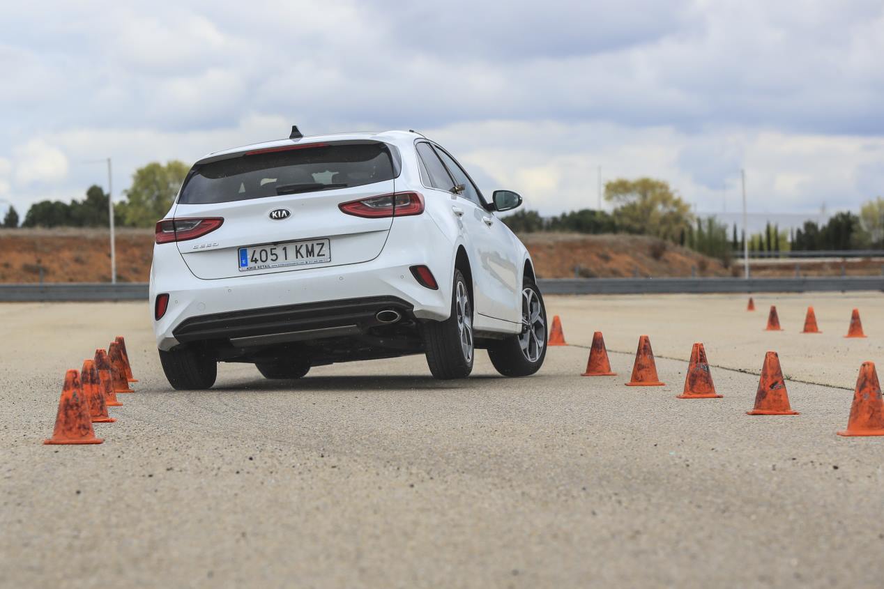 Comparativa: Hyundai i30 1.4 T-GDI vs Kia Ceed 1.4 T-GDI