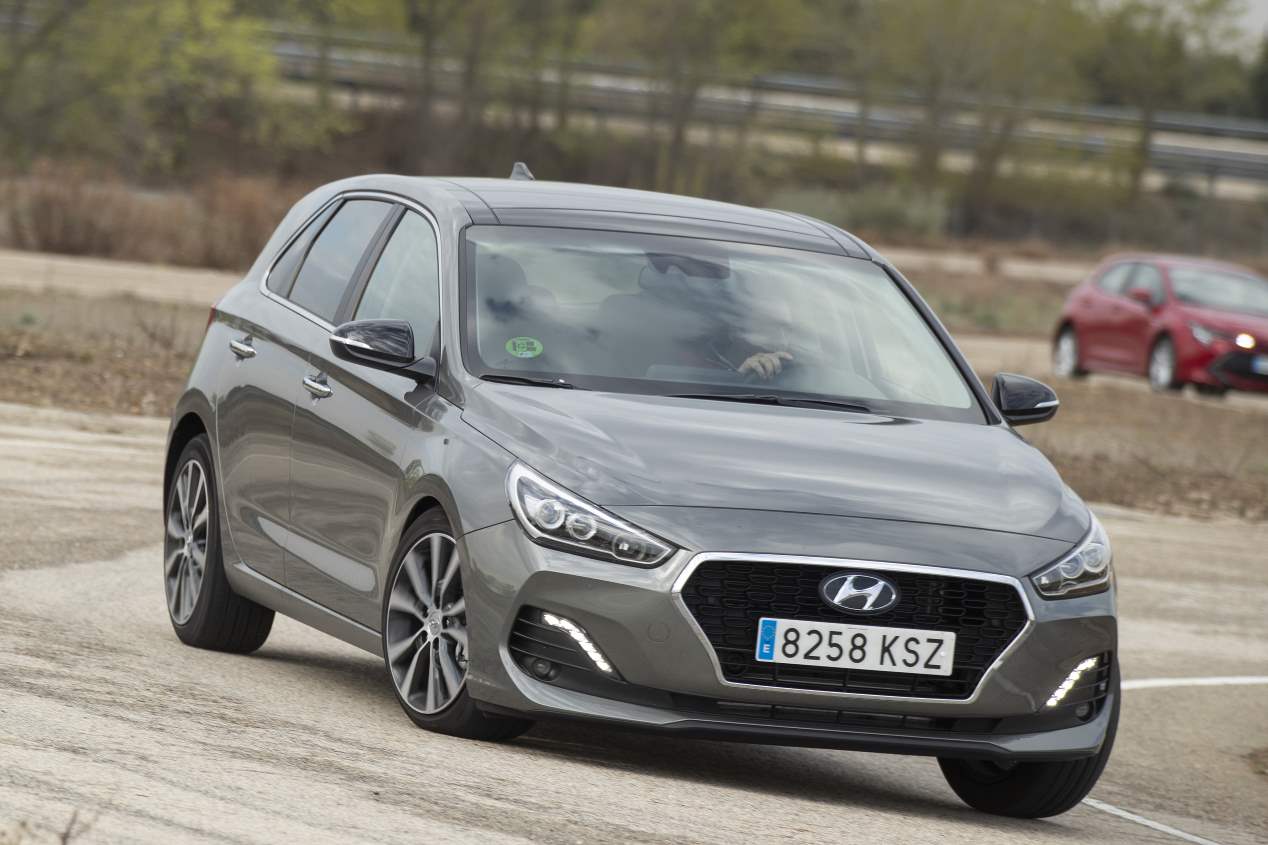 Comparativa: Hyundai i30 1.4 T-GDI vs Kia Ceed 1.4 T-GDI