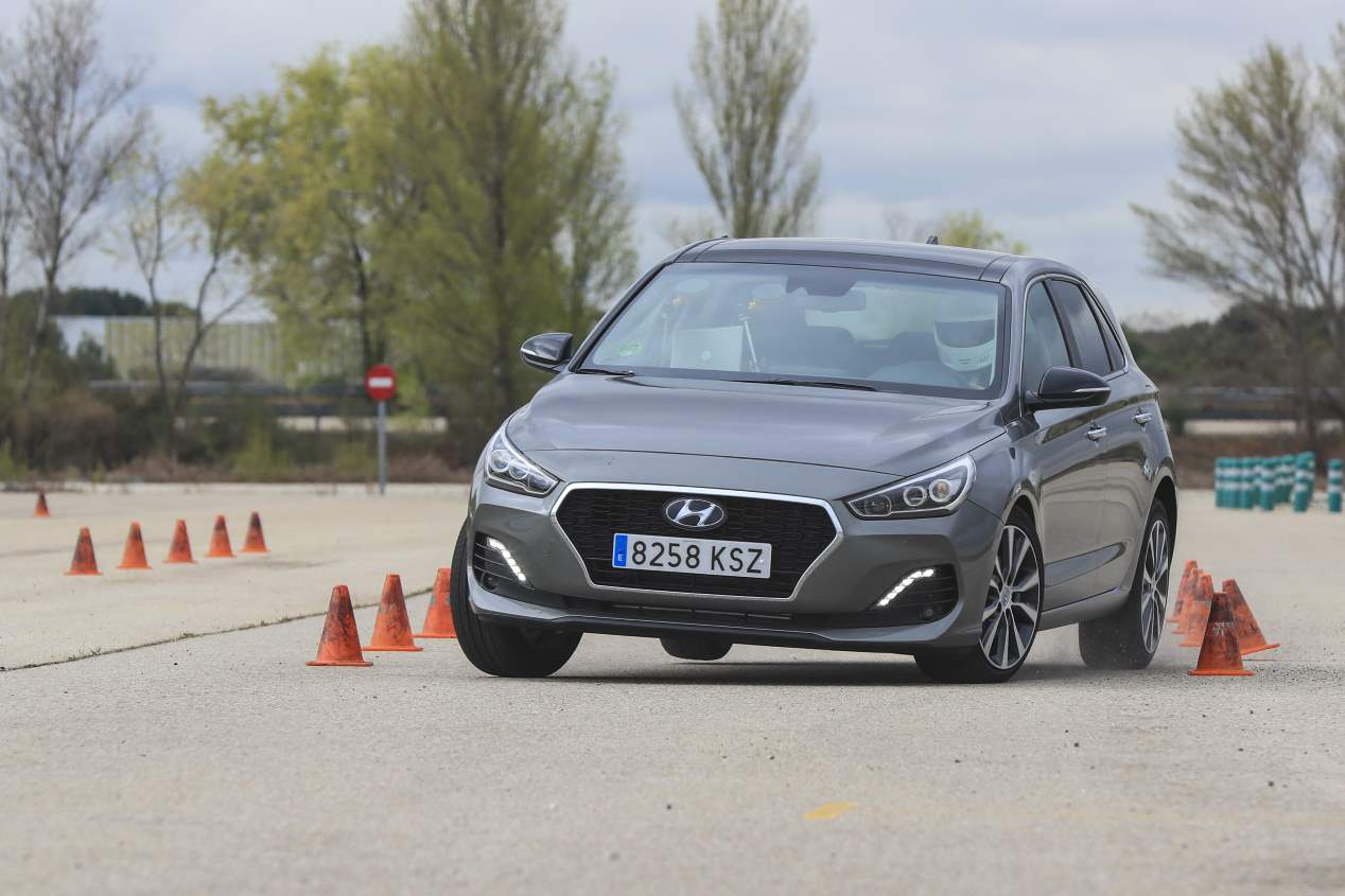 Comparativa: Hyundai i30 1.4 T-GDI vs Kia Ceed 1.4 T-GDI