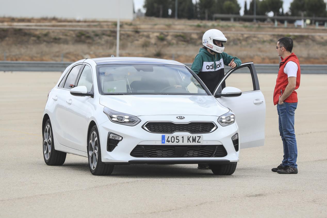 Comparativa: Hyundai i30 1.4 T-GDI vs Kia Ceed 1.4 T-GDI
