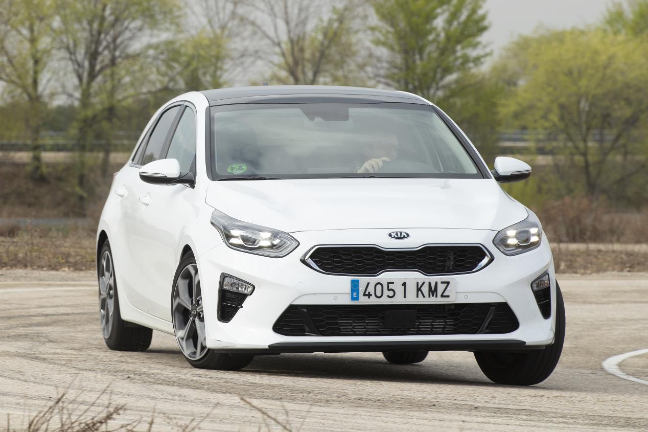 Comparativa: Hyundai i30 1.4 T-GDI vs Kia Ceed 1.4 T-GDI