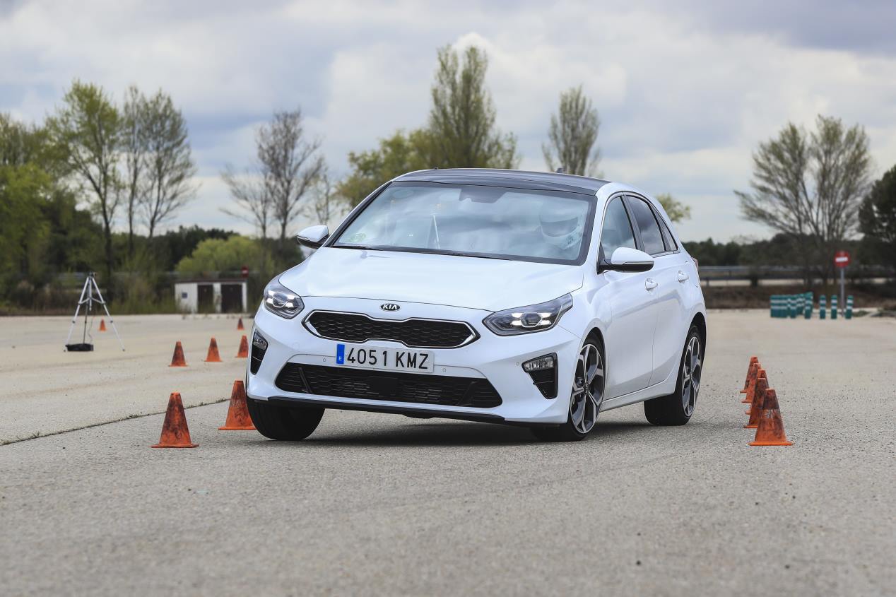 Comparativa: Hyundai i30 1.4 T-GDI vs Kia Ceed 1.4 T-GDI