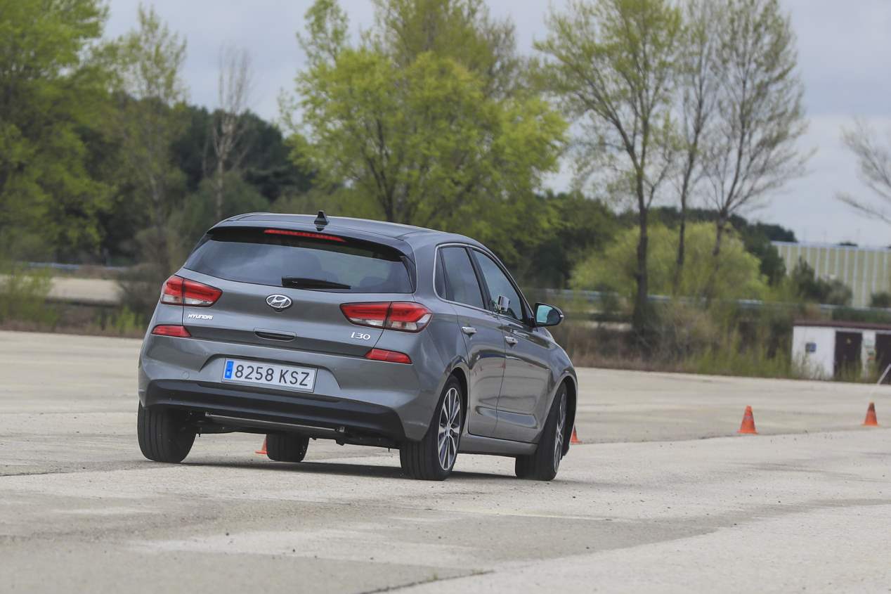 Comparativa: Hyundai i30 1.4 T-GDI vs Kia Ceed 1.4 T-GDI