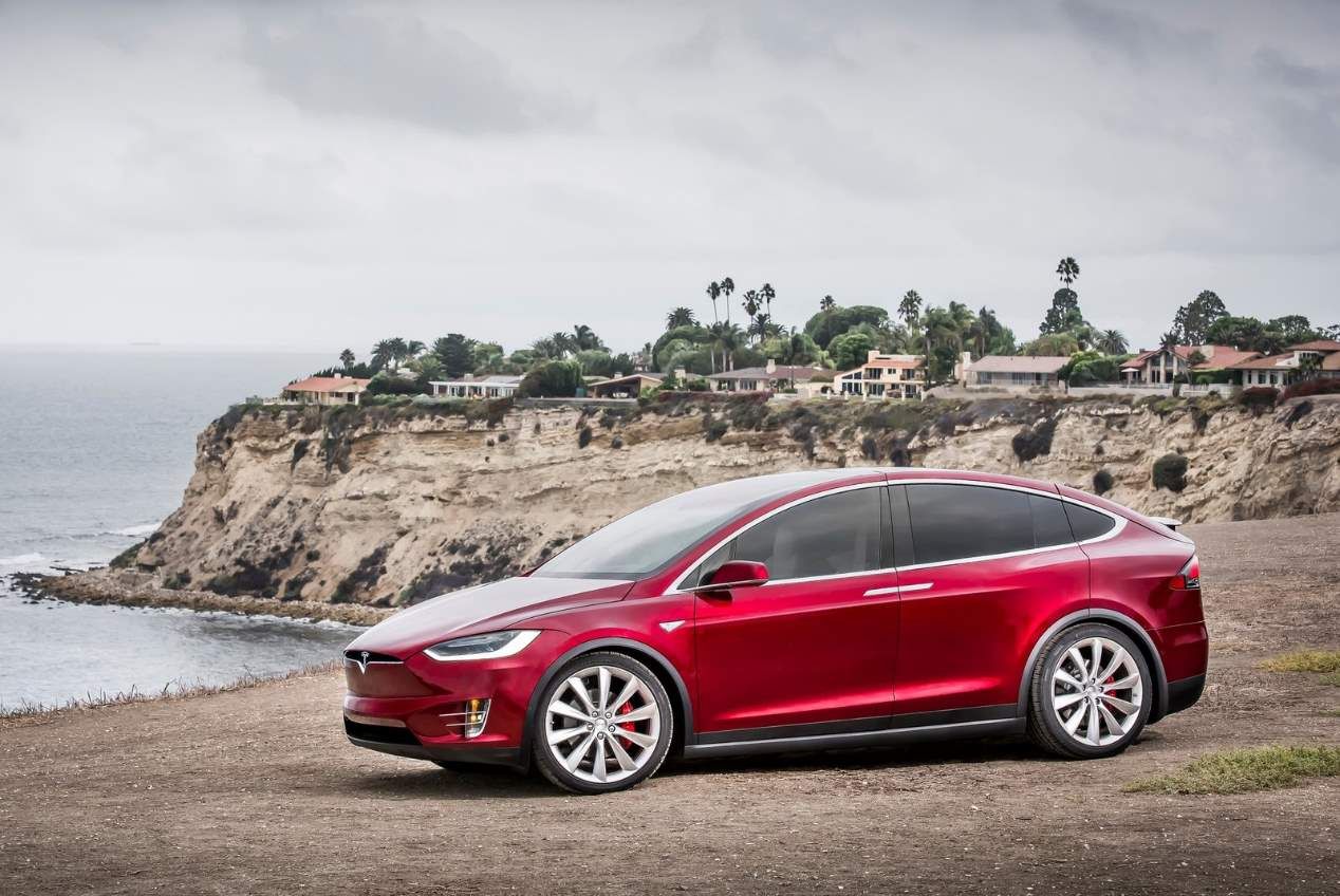 Los nuevos Tesla Model S, Model 3 y Model X, en el Automobile de Barcelona 2019