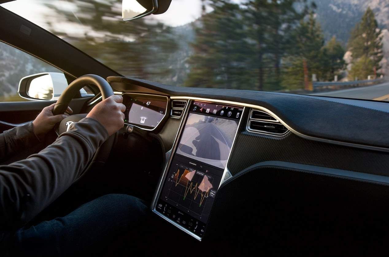 Los nuevos Tesla Model S, Model 3 y Model X, en el Automobile de Barcelona 2019