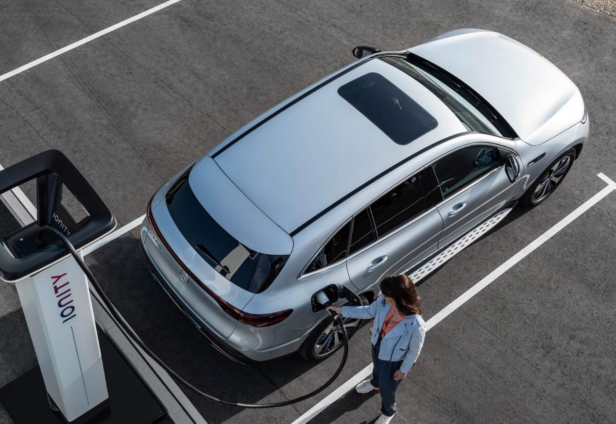 El SUV eléctrico Mercedes EQC, ya a la venta en España